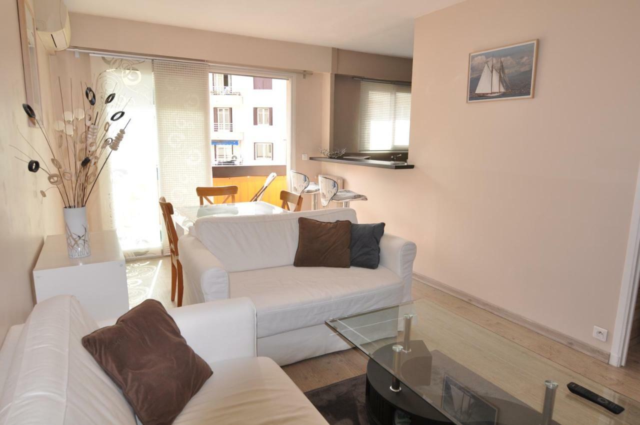 Cosy One-Bedroom Apartment -Stayinantibes- Le Cosy エクステリア 写真
