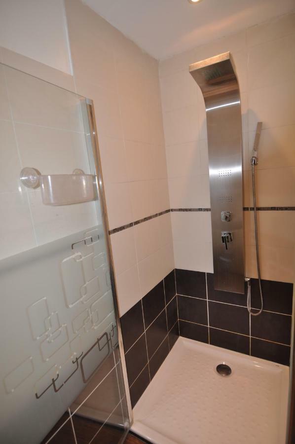 Cosy One-Bedroom Apartment -Stayinantibes- Le Cosy エクステリア 写真