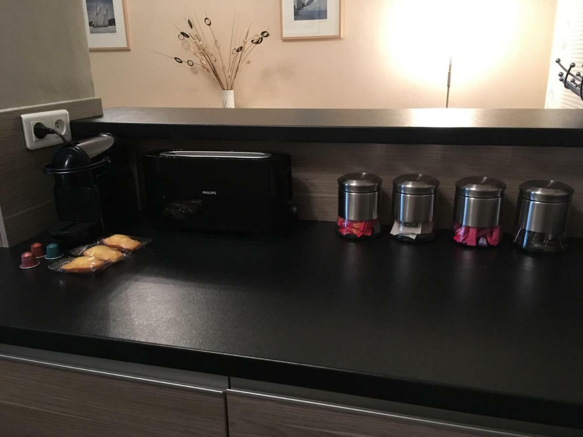 Cosy One-Bedroom Apartment -Stayinantibes- Le Cosy エクステリア 写真